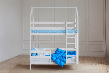 Двухъярусная кровать Домик, цвет белый в Нижнекамске