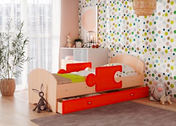 Детская кровать с ящиком и бортиками Мозайка, корпус Млечный дуб/фасад Оранжевый (ламели) в Альметьевске