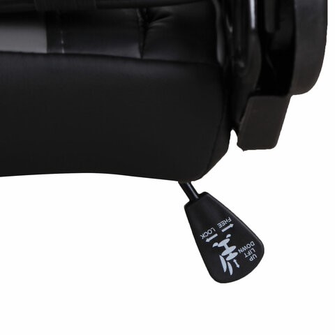 Офисное кресло Brabix GT Racer GM-100 (две подушки, экокожа, черное/серое) 531926 в Альметьевске - изображение 11