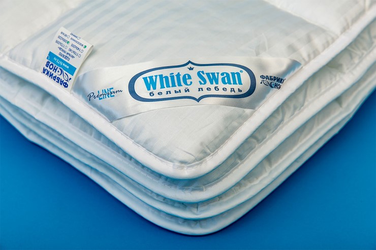 Одеяло всесезонное двуспальное Белый лебедь в Нижнекамске - изображение 1