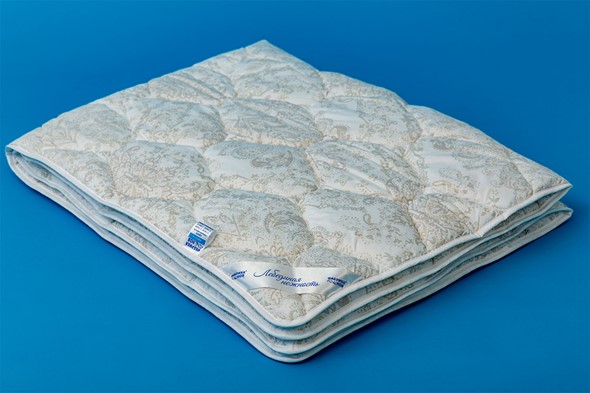 Одеяло всесезонное полутороспальное Лебединая нежность в Набережных Челнах - изображение